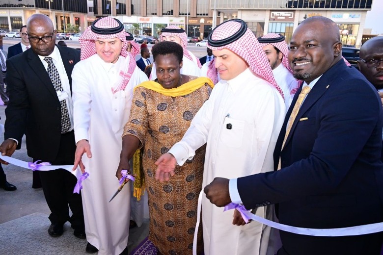 مجموعة إنجاز العالمية تحتفي بافتتاح شركة «ننودا» للقهوة بحضور نائبة رئيس جمهورية أوغندا